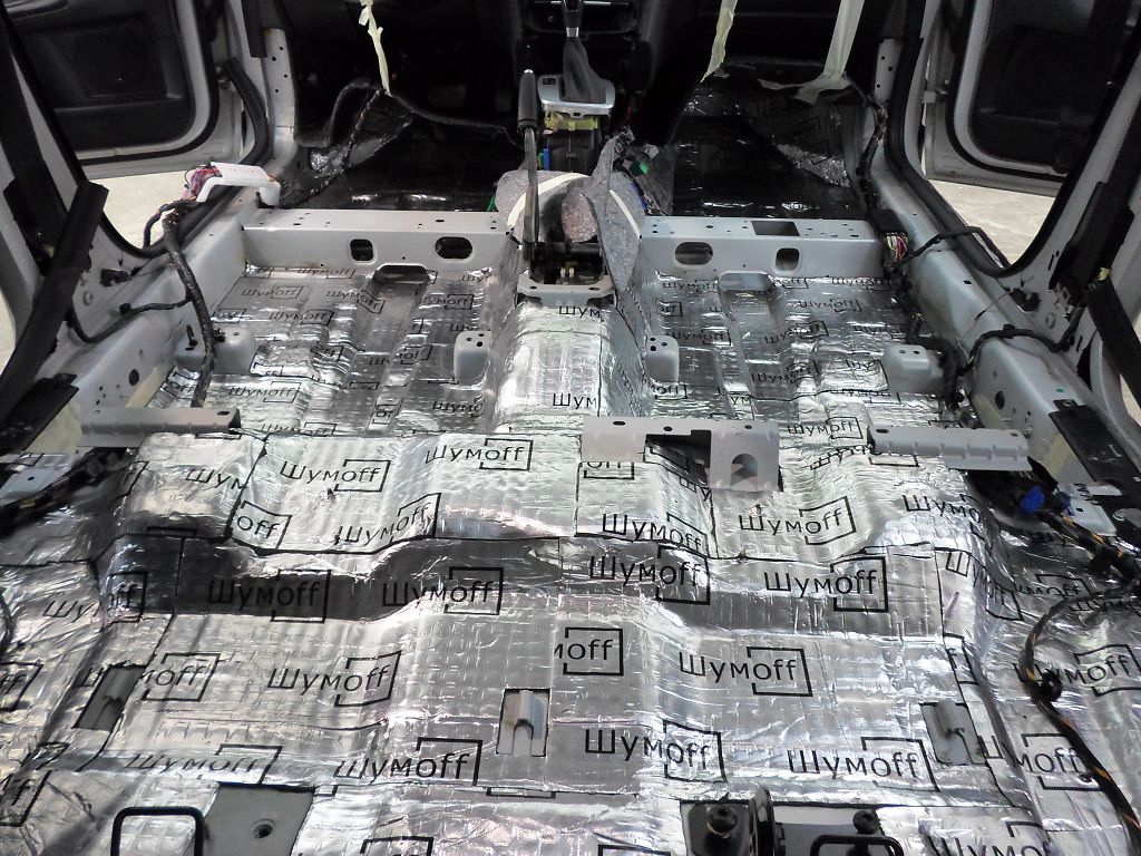 Шумоизоляция автомобиля Ford Mondeo