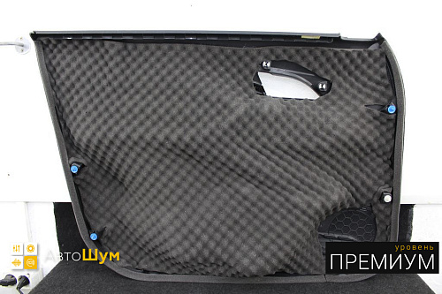 Шумоизоляция дверной обшивки Лады Весты