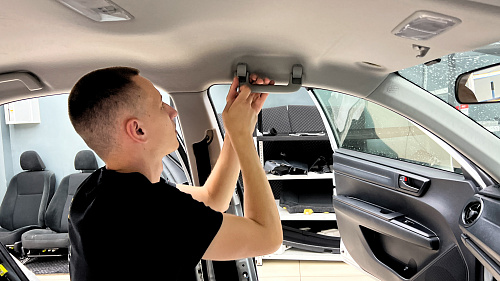 Разбор крыши Тойота Королла Аксио