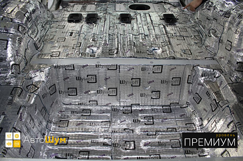 Виброизоляция багажника  Митсубиси Паджеро