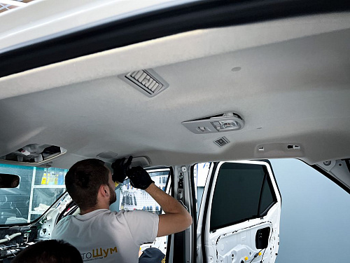 Разбор крыши Тойота Фортунер