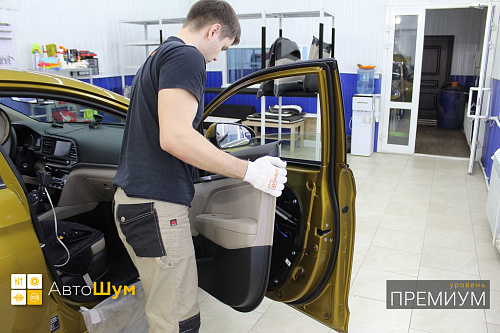 Разбираем дверь Хендай Элантра