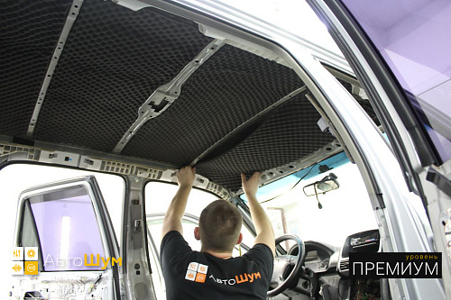 Клеим Шумофф Герметон 7 Хонда СР-В 2