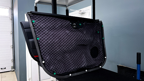 Шумоизоляция дверной обшивки Киа К3