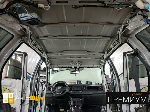 Штатная шумоизоляция крыши Тойоты Ра4 Ха40