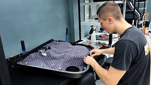 Виброизоляция дверной обшивки Хавейл Джолион