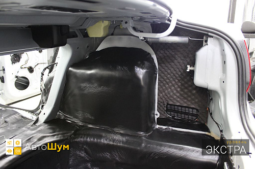 Шумоизоляция арок Фольксваген Поло MK5