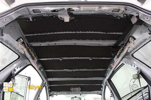 Поверх виброизоляции клеим шумопоглотитель Шумофф Absorber А15.