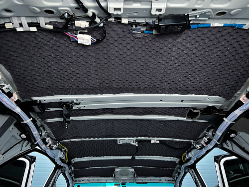 Шумоизоляция крыши Тойота Фортунер