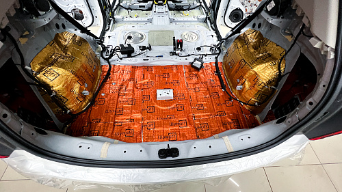 Виброизоляция багажника и арок Хавейл Джолион