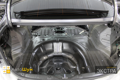 Штатная шумоизоляция багажника Киа Церато