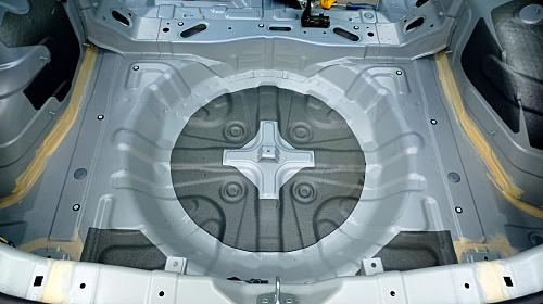 Разбор багажника Чанган Юни-Т